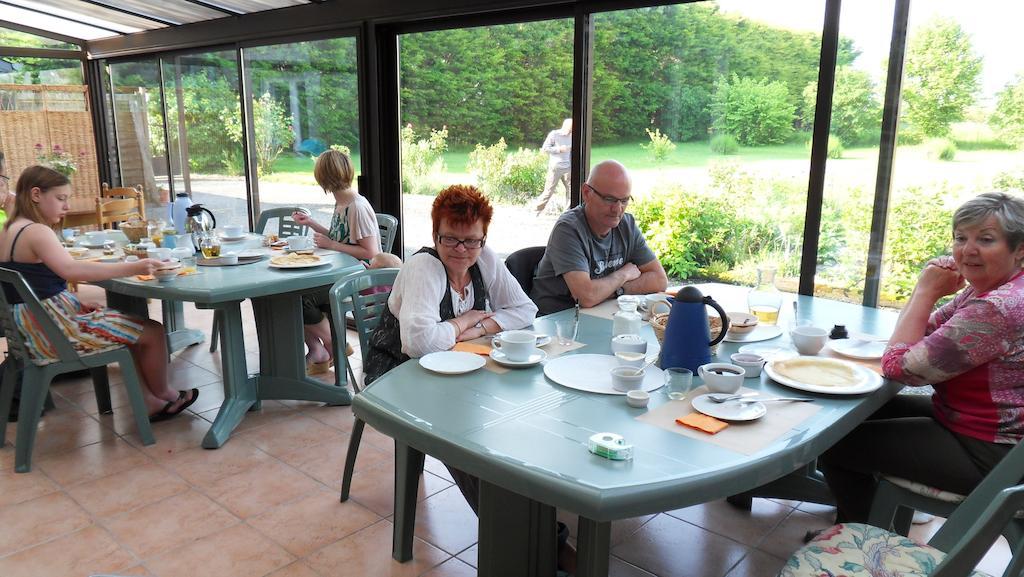 Maison De La Croix Galliot Bed & Breakfast Cherrueix ภายนอก รูปภาพ