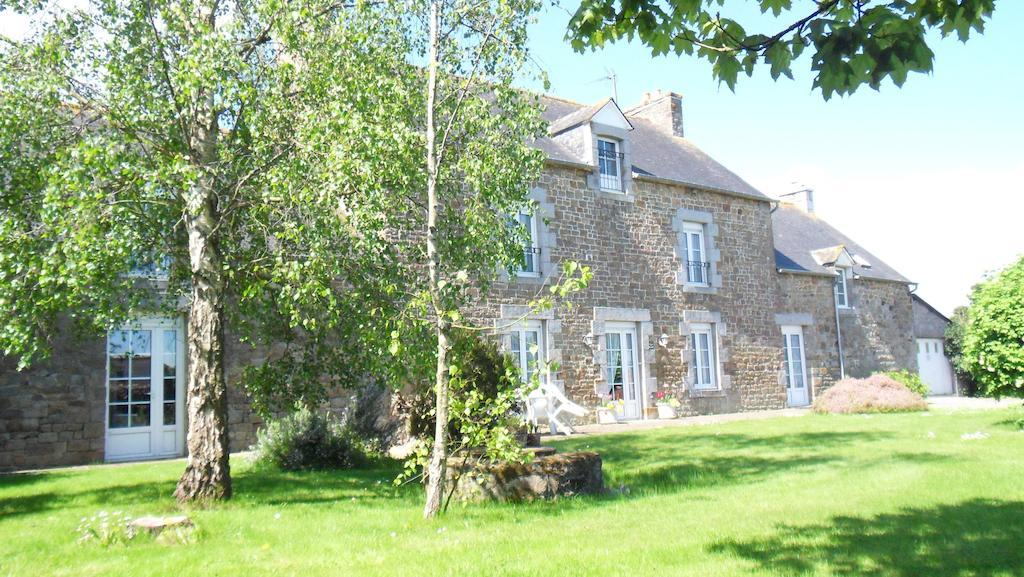 Maison De La Croix Galliot Bed & Breakfast Cherrueix ภายนอก รูปภาพ